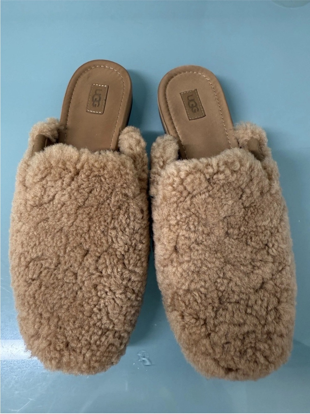 UGG Women's Chestnut Shearling Slip-On Mules